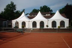Pagode tent gekoppeld