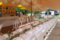 Verhuur diner trouwopstelling Party-Time Verhuur & Organisatie